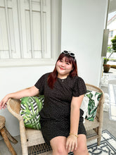 Load image into Gallery viewer, Hitomi Flutter-sleeve Dress in Black