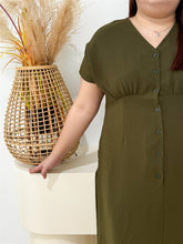 Load image into Gallery viewer, Mavis Crepe Midi Dress in Olive