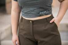 Load image into Gallery viewer, Emily Wide Leg Crop Pant in Olive