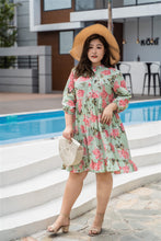 Load image into Gallery viewer, plus size green and pink floral print baby doll dress