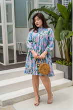 Load image into Gallery viewer, plus size purple and blue floral baby doll dress
