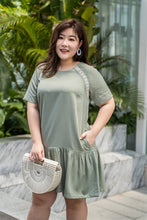 Load image into Gallery viewer, plus size green drop waist dress with lace details