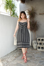 Load image into Gallery viewer, Algiz Midi Dress
