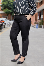 Load image into Gallery viewer, Giselle Slim Fit Crop Pant in Black