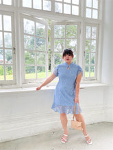 Load image into Gallery viewer, Ruyi Lace Cheongsam in Baby Blue