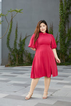 Load image into Gallery viewer, Sarah Satin Cheongsam in Scarlet