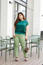 Load image into Gallery viewer, Paige Satin Top in Emerald