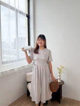 Load image into Gallery viewer, Ines Midi Dress in Moonlight Grey
