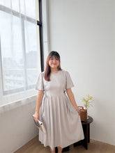Load image into Gallery viewer, Ines Midi Dress in Moonlight Grey
