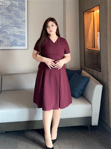 Mara Inverted Pleat Dress in Maroon