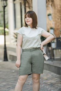 Nora City Shorts in Sage