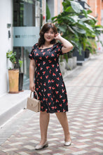 Load image into Gallery viewer, plus size black and red heart print satin midi dress with puff sleeves
