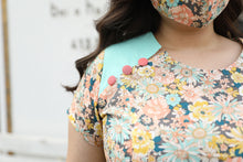 Load image into Gallery viewer, Blossom Cheongsam Top
