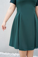 Load image into Gallery viewer, Temperance Cocktail Dress in Emerald Green
