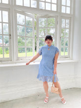 Load image into Gallery viewer, Ruyi Lace Cheongsam in Baby Blue
