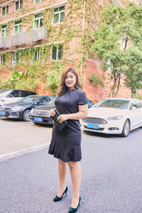 Plus size black mermaid tail dress with pleated v-neck