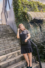 Load image into Gallery viewer, Plus size black mermaid tail dress with pleated v-neck

