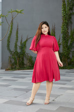 Load image into Gallery viewer, Sarah Satin Cheongsam in Scarlet
